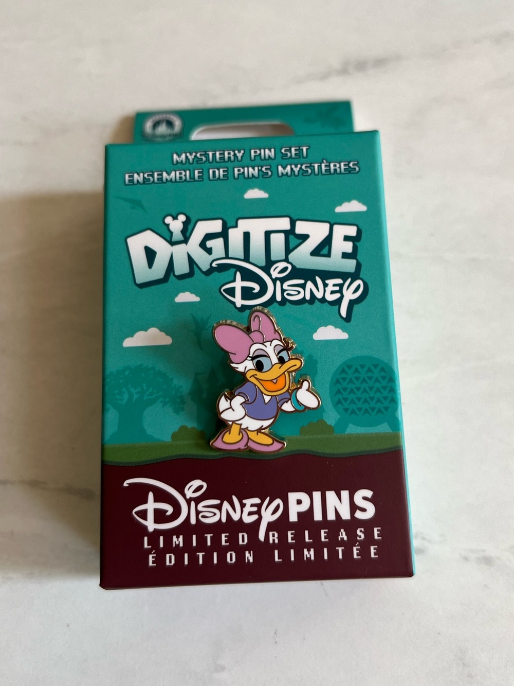 Digitize Disney WDW Limited Edition Daisy Duck Pin